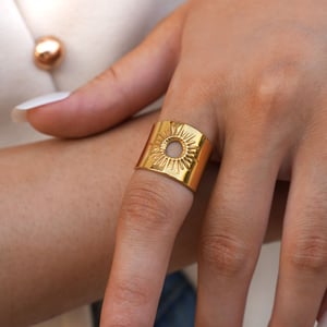 1 Piece Simple Series Simple Sun Stainless Steel   Gold Color  Minimalist Rings h5 Picture3