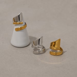 1 Stück lässige Statement-Ringe aus Edelstahl in unregelmäßiger Form in Goldfarbe h5 Bild5
