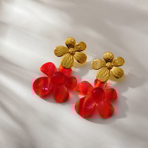 1 Pair Romantic Series Imitation Acetate Sheet Flower Drop Earrings h5 Picture4