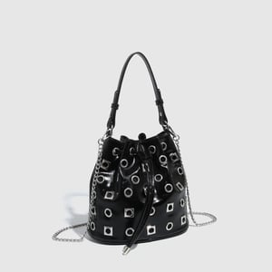 1 Piece Luxurious Fashionable and Classic Rivet Women's Shoulder Bags h5 Picture4