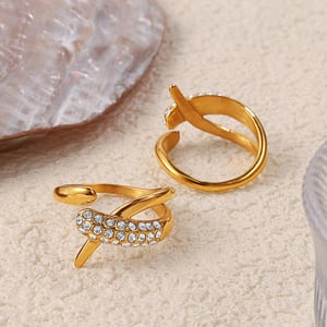 1 Stück unregelmäßig geformter Edelstahlring mit goldfarbenen Strasssteinen h5 Bild4