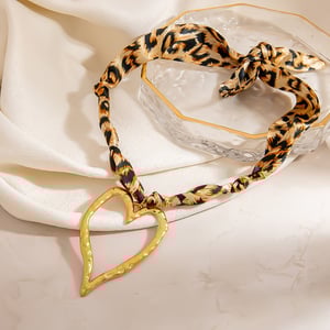 1 Piece Simple Series Elegant Heart Silk  Women's Pendant Necklaces h5 Picture3