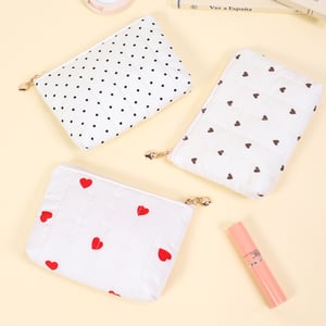 1 Piece Romantic Series Sweet Heart Makeup Bag h5 Picture5