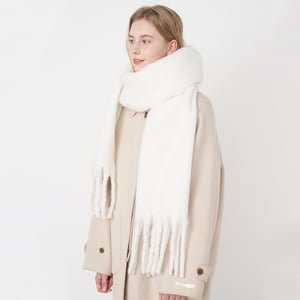1 Piece Simple Solid Color Polyester Women's Winter Scarves h5 Picture3