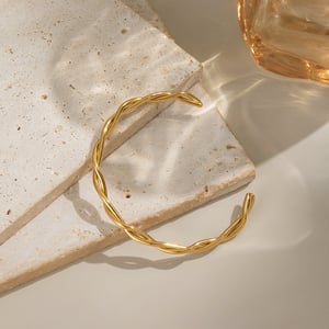 1 Piece Simple Series Casual Twist Stainless Steel Gold Color  Women's Bangles h5 Picture2