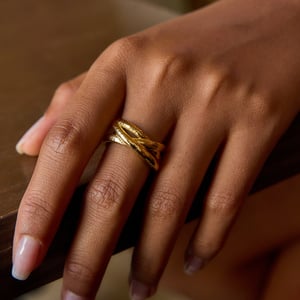 1 Piece Modern Twist Stainless Steel Gold Color Minimalist Rings h5 Picture4