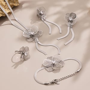 1 Piece Classic Flower Stainless Steel Gold Color Zircon Women's Jewelry Sets h5 Picture8