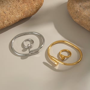 18K Gold Plated Stainless Steel Bracelets Sets irregular shape Simple Daily Simple Series Women's jewelry h5 Picture3