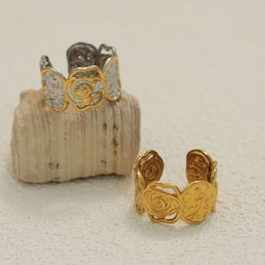 1 Piece Simple Elegant Flower Stainless Steel  Gold Color  Minimalist Rings h5 Picture7