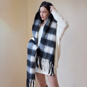 1 Piece Classic Plaid Polyester Women's Winter Scarves h5 Picture4