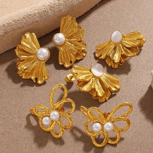 1 Pair Flower Stainless Steel Gold Color Stud Earrings h5 Picture2