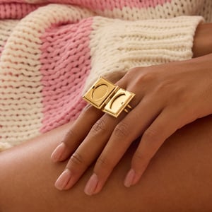 1 Piece Romantic Rectangle Photo Album Stainless Steel Gold Color Statement Rings h5 Picture4