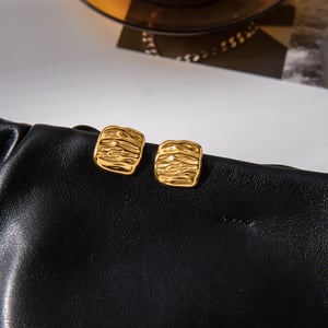 1 Pair Delicate Ripple Strip Stainless Steel Gold Color Women's Stud Earrings h5 Picture6