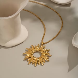1 Piece Sun Stainless Steel Gold Color Pendant Necklace h5 Picture4