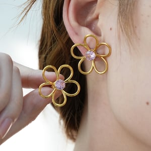 1 Pair Simple Natural Flower Stainless Steel  Gold Color Zircon Statement Rings h5 Picture5