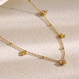1 Piece Simple Elegant Flower Stainless Steel  Gold Color  Women's Chain Necklaces h5 Picture2