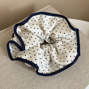 1 Piece Cute Polka Dots Scrunchies h5