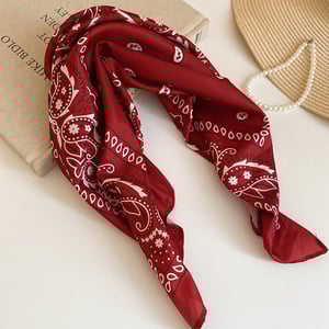 1 Piece Retro Flower Paisley Pattern Bandana h5 Picture4