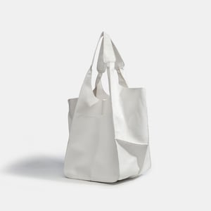 1 Piece Minimalist Retro Solid Color PU Women's Handbags h5 Picture4