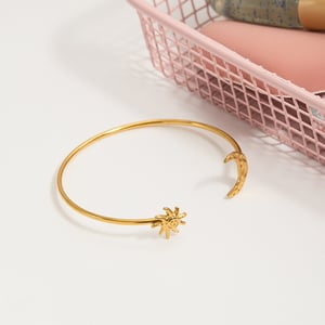 1 Piece Retro Sun&Moon Stainless Steel Gold Color Women's Cuff Bracelets h5 Picture7