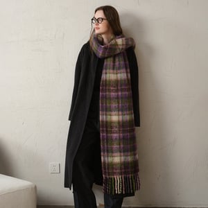 1 Piece Classic Plaid Polyester Women's Winter Scarves h5 Picture3