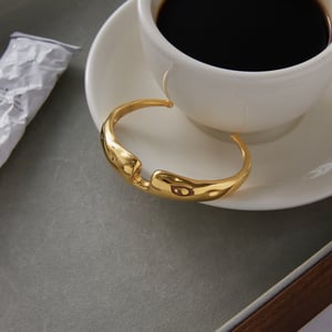1 Piece Classic Hammer Pattern Stainless Steel Gold Color Women's Cuff Bracelets h5 Picture5