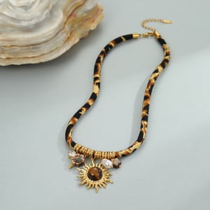 1 Stück luxuriöse Halsketten mit Anhänger aus Edelstahl mit Blumen-, Herz- und Sonnenmotiv im Leopardenmuster für Damen h5 Bild3