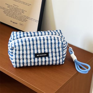 1 Piece Fresh Light Blue Checkered Women's Makeup Bags h5 Picture4