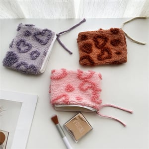 1 Piece Romantic Cute Compact Plush Flower Women's Makeup Bags h5 Picture3