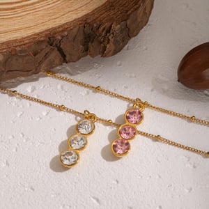 1 Piece Minimalist Zircon Inlaid Pendant Necklace h5 Picture3