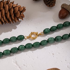 Irregular Shape Resin Beads Shell Pendant Necklace Set h5 Picture4