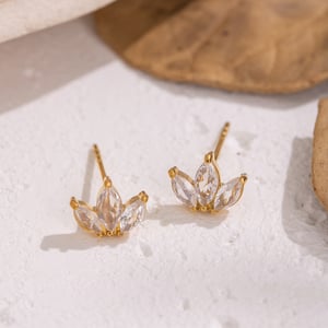 1 Pair Flower Shape Stainless Steel Gold Color Zircon Stud Earrings h5 Picture4
