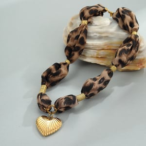 1 Stück Herz Leopardenmuster Edelstahl Gold Farbe Damen Anhänger Halsketten h5 Bild2