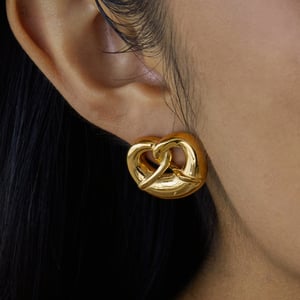 1 Pair Cute Pretzel Stainless Steel Gold Color Women's Stud Earrings h5 Picture6