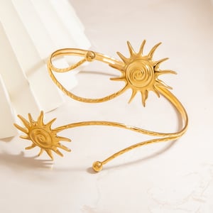 1 stuk luxe bloemenzon roestvrij staal goudkleurige dames manchet armbanden h5 Afbeelding4