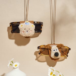 1 Piece Cute Cartoon Magnetic Leather Glasses Clip Necklace h5 Picture5