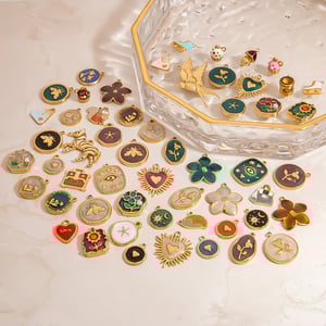 1 Piece Retro Flower DIY Pendant h5 Picture5