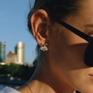 1 Pair Luxurious Bee Zircon Stainless Steel Gold Color Women's Stud Earrings h5 Picture3