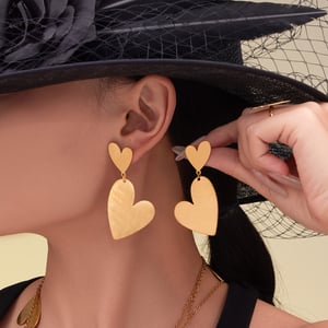 Klassieke hartvormige, effenkleurige ketting van titaniumstaal voor dames h5 Afbeelding5