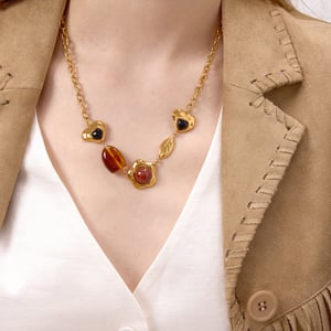 1 Piece Glamorous Flower Irregular Shape Stainless Steel Gold Color Acrylic Women's Pendant Necklaces h5 Picture4