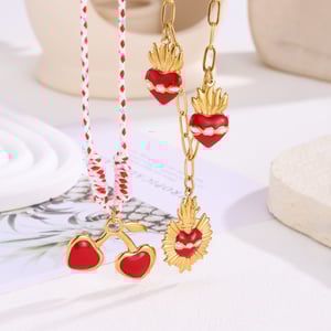 1 collar colgante lujoso de acero inoxidable con cereza roja para mujer h5 Imagen4