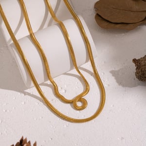 Collier à plusieurs rangs en acier inoxydable doré (1 pièce) h5 Image3