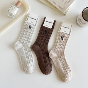 1 Pair Embroidered Letter Pure Cotton Women's Mid-Calf Socks h5 Picture4