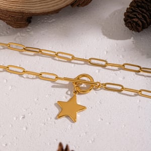 Collier pendentif en acier inoxydable doré en forme d&#39;étoile (1 pièce) h5 Image2