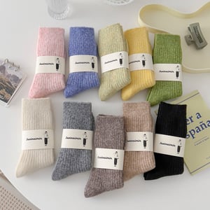 1 Pair Ribbed and Thickened Solid - colored Women's  Mid-Calf Socks h5 Picture2