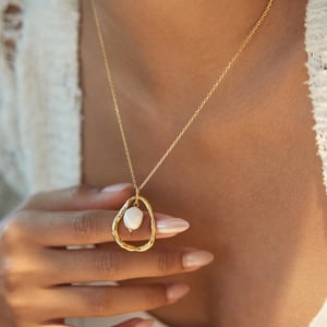 1 Piece Romantic Droplet Stainless Steel Gold Color Pearl Women's Pendant Necklaces h5 Picture5