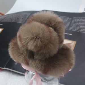 1 pince à cheveux luxueuse, mignonne et unie en fourrure pour femme h5