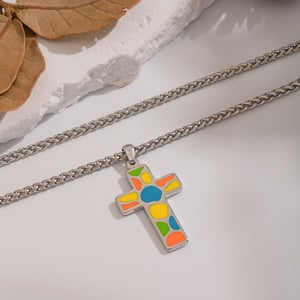 Collier pendentif croix en émail et acier inoxydable, 1 pièce h5 Image3