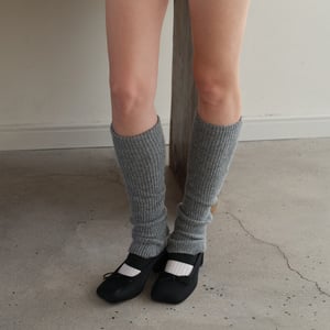 1 Pair Wool Blend Solid Color Knitted Leg Warmers h5 Picture3