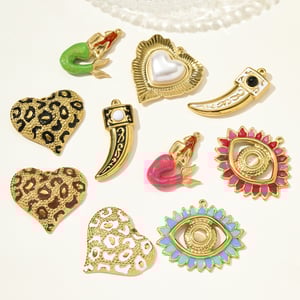 1 Piece Dazzling Devil's Eye Stainless Steel Women's Pendants h5 Picture4